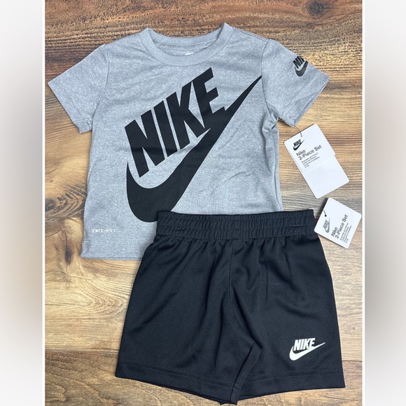 Nike Other - Nike Toddler Boy Outfit